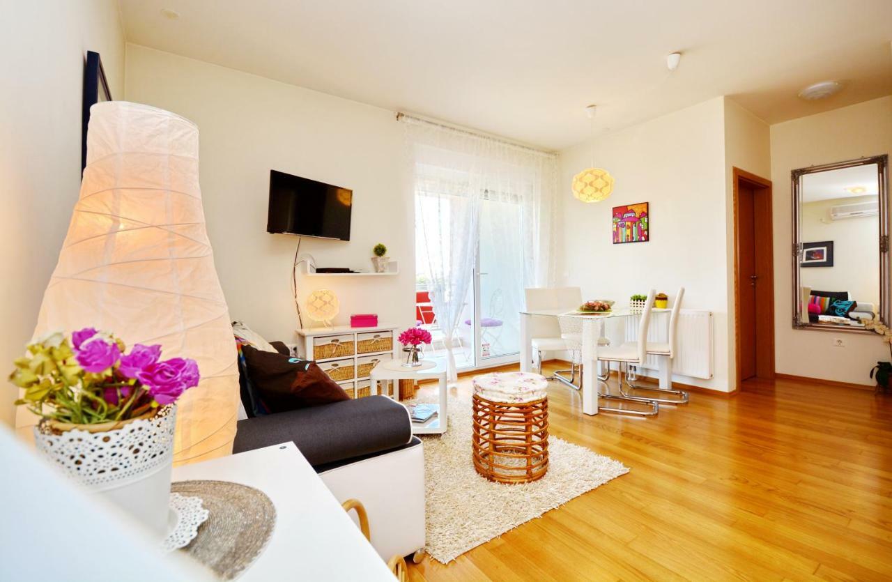 Apartment Vacation In Zadar - Mirna Eksteriør billede