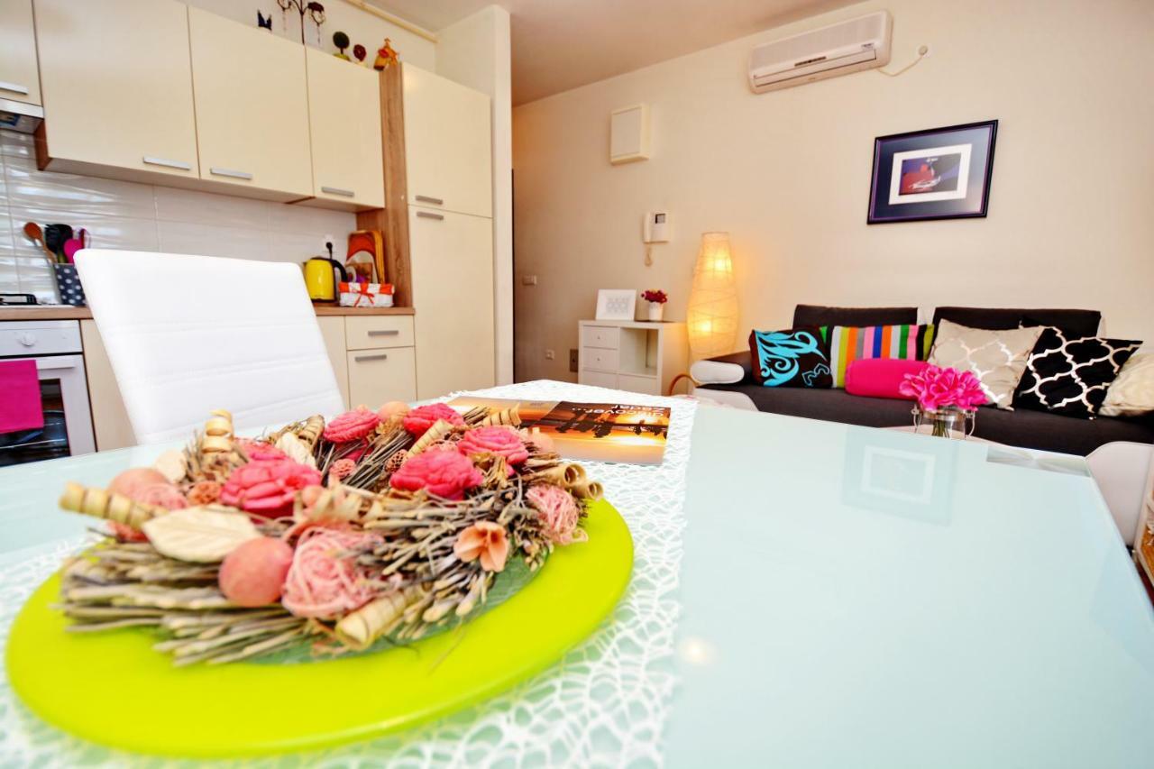 Apartment Vacation In Zadar - Mirna Eksteriør billede