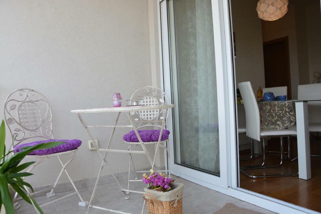 Apartment Vacation In Zadar - Mirna Eksteriør billede
