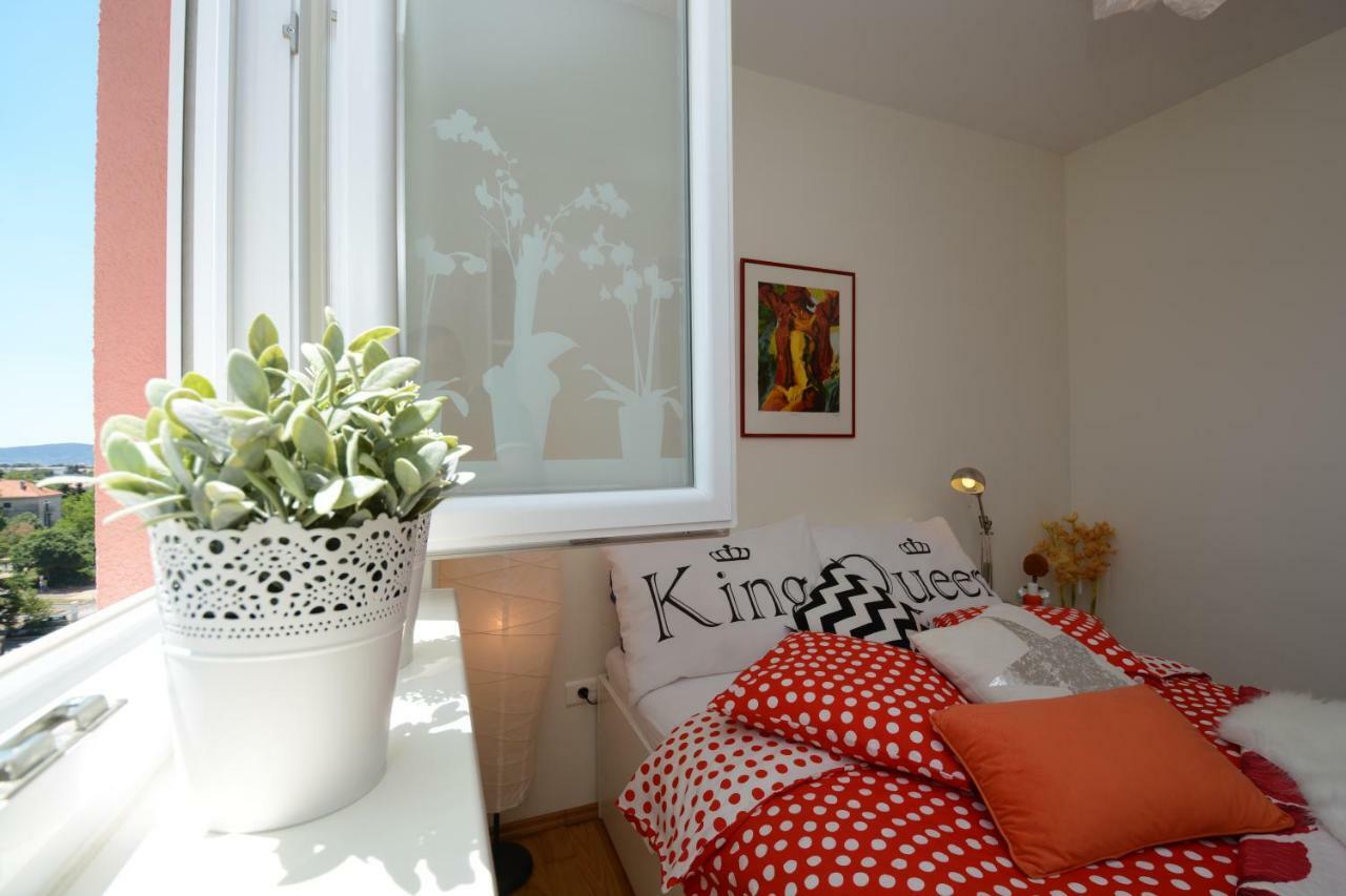 Apartment Vacation In Zadar - Mirna Eksteriør billede