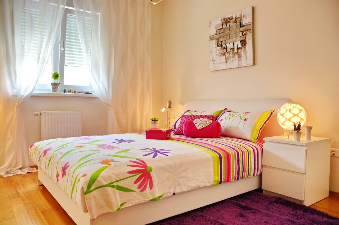 Apartment Vacation In Zadar - Mirna Eksteriør billede